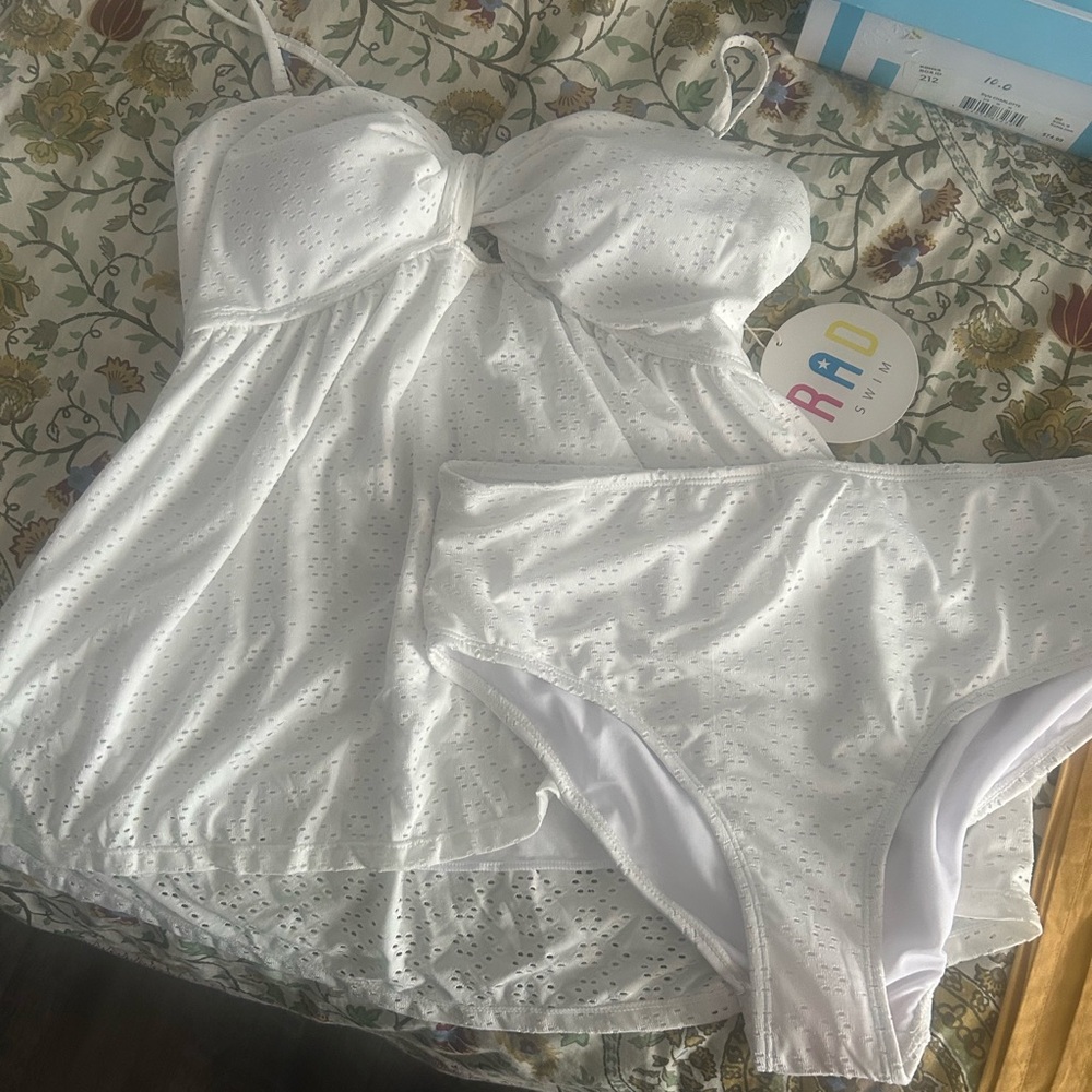 White Eyelet tankini